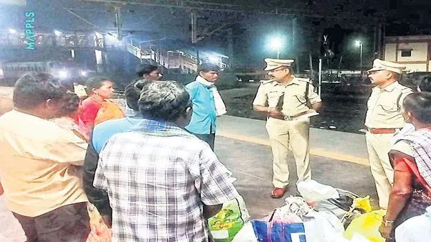 ఢిల్లీలో పేలుడు.. జిల్లా పోలీసులు అప్రమత్తం