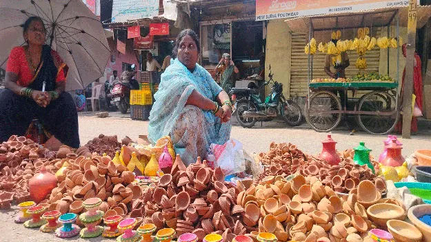 kumaram bheem asifabad- చీకటి వెలుగుల రంగేళి