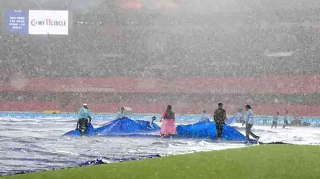 Rain Disrupts Ranji Matches: రంజీలకు వర్షం దెబ్బ