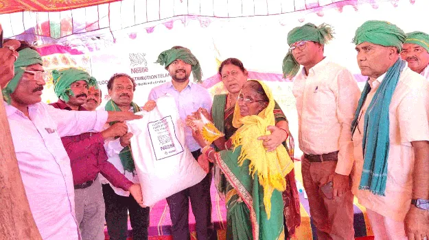 kumaram bheem asifabad- గిరిజనులకు సేవలు అభినందనీయం