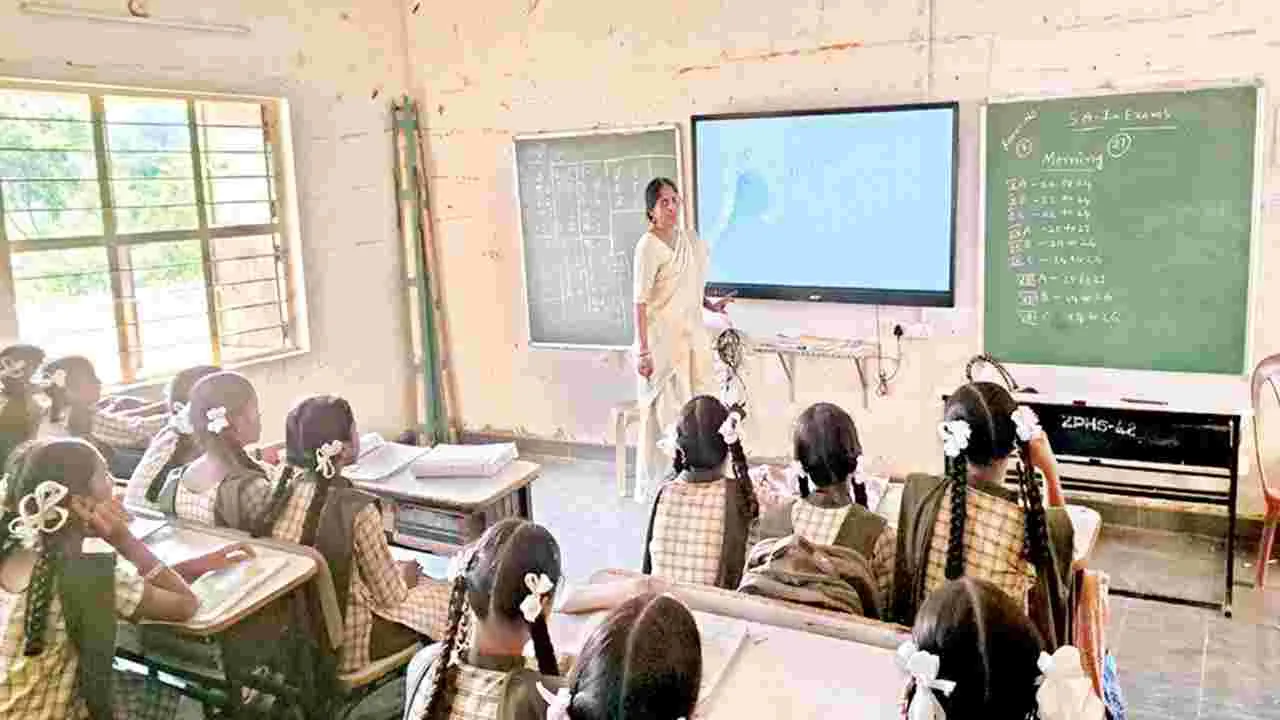    కష్టపడితే ఉపకార వేతనం 