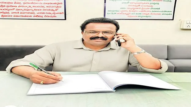  చెయ్యెత్తిన చోట ప్రయాణికులను ఎక్కించుకుంటాం