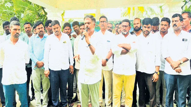 సమన్వయంగా పని చేయాలి