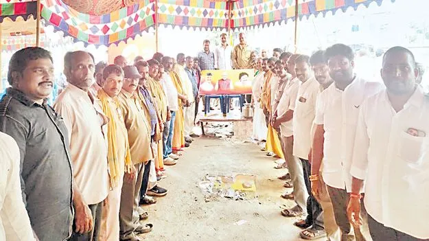 ప్రజా సంక్షేమం, అభివృద్ధికి కృషి