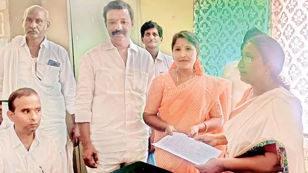  గోనెగండ్లలో వైసీపీకి షాక్‌