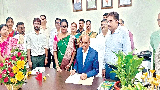 Venkata Subba Rao assumes charge as JNTU VC జేఎన్‌టీయూ వీసీగా  వెంకటసుబ్బారావు బాధ్యతల స్వీకరణ