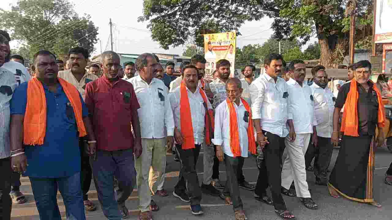 గ్రామ దేవతల కట్టడాల తొలగింపు