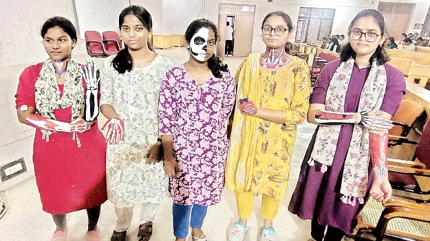 శరీర నిర్మాణం ఇలా..