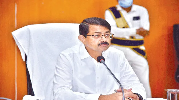  భూసేకరణ వేగవంతం చేయాలి  