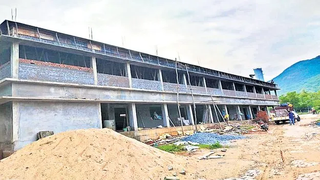 జోరుగా కేజీబీవీల్లో అభివృద్ధి పనులు