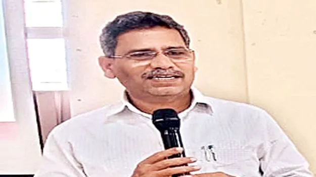 స్వచ్ఛమైన గ్రామాలుగా తీర్చిదిద్దాలి