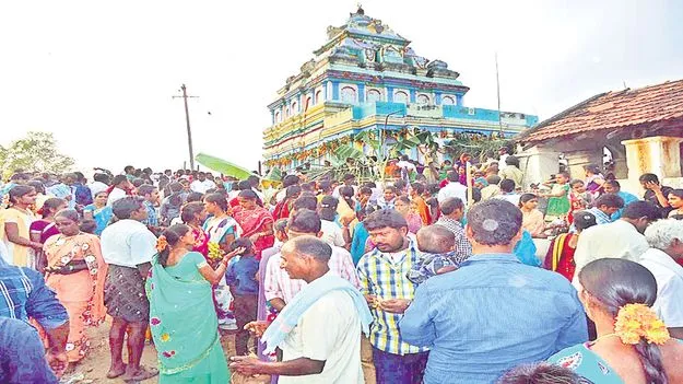 ప్రైవేటు ఆలయాలపై దృష్టి