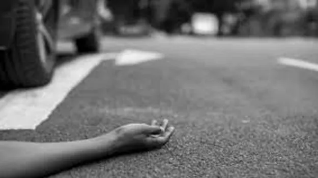 Road Accident: నెత్తురోడిన రోడ్లు