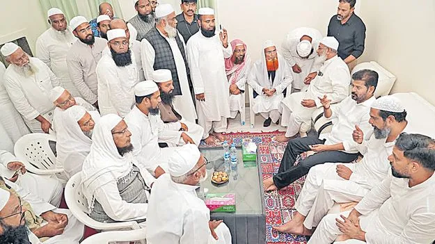 Minority Reservation: మైనార్టీలకు రిజర్వేషన్ల సాధనలో షబ్బీర్‌ అహ్మద్‌ కృషి భేష్‌