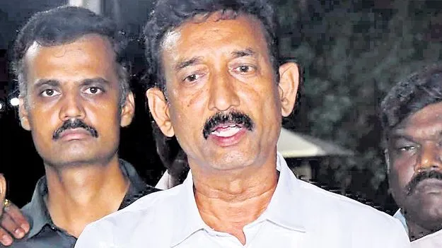 Employee Issues: దశలవారీగా సమస్యలన్నింటినీ పరిష్కరిస్తామని సీఎం హామీ ఇచ్చారు