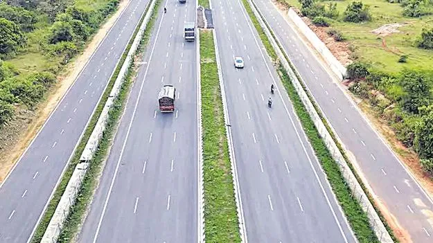National Highways: జాతీయ రహదారులపై ప్రయాణం మరింత ఈజీ!