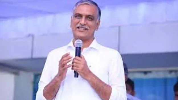 Harish Rao: కాంగ్రెస్‌ నేతలు లక్ష చీరలు పంచుతున్నారు!