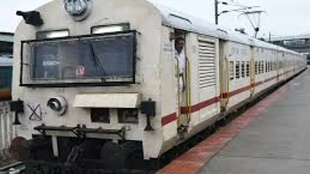 Railway Ticket Fines: టికెట్‌ తనిఖీలతో ఒకే రోజు 1.08కోట్ల ఆదాయం