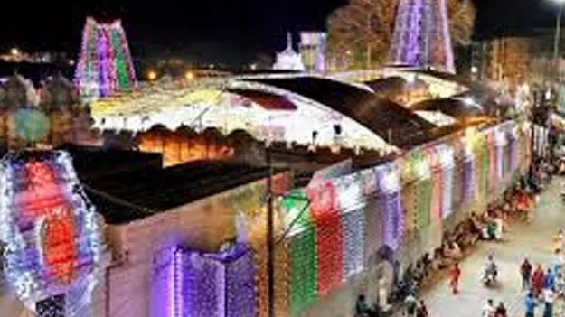  Vemulawada Temple: వేములవాడలో ఎల్‌ఈడీ స్ర్కీన్‌లపై దర్శనం