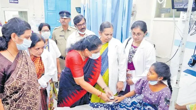 Minister Sandhya Rani: కురుపాం విద్యార్థినుల ఆరోగ్యంపై ముఖ్యమంత్రి ఆరా