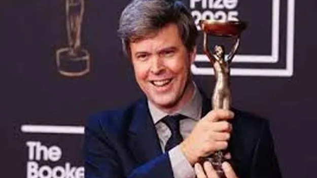 David Szalay won Booker Prize: హంగేరియన్‌ బ్రిటీష్‌ రచయిత డేవిడ్‌ సలోయ్‌కు బుకర్‌ ప్రైజ్‌