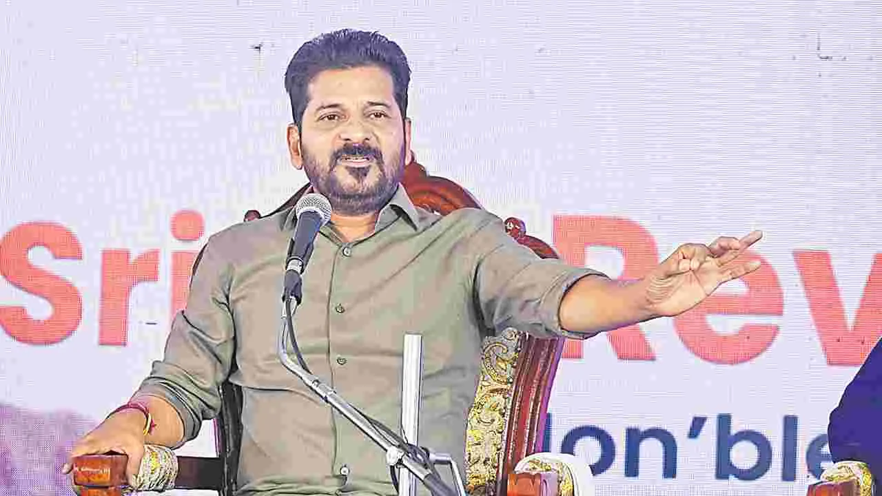 CM Revanth Reddy criticized BRS: కేసీఆర్‌ ఓట్లడగలేదేం