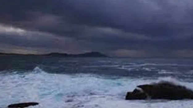 Weak Monsoon Winds: బలహీనంగా రుతుపవనాలు 