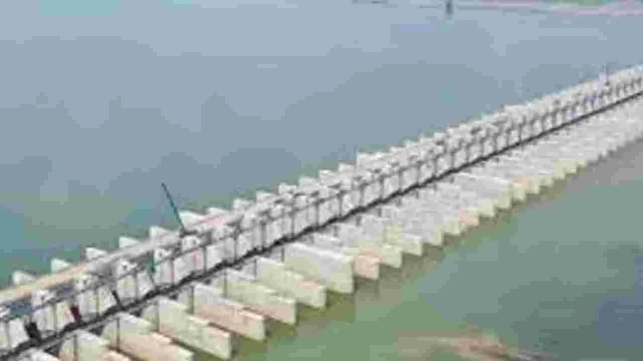 Kaleshwaram Barrage Renovation: కాళేశ్వరం బ్యారేజీల పునరుద్ధరణకు డిజైన్లివ్వండి