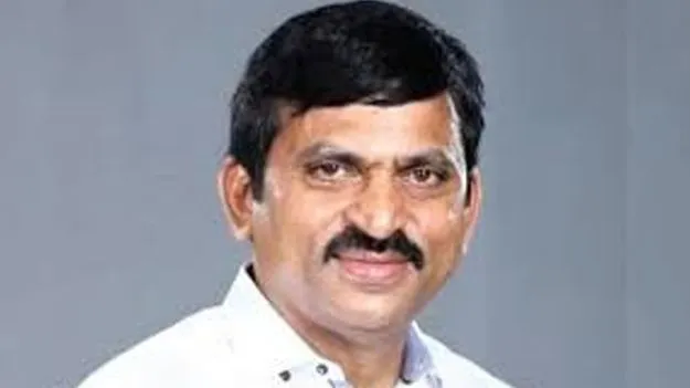 Ponguleti Srinivas Reddy: భూకేటాయింపుల లెక్కలు తేల్చండి: పొంగులేటి