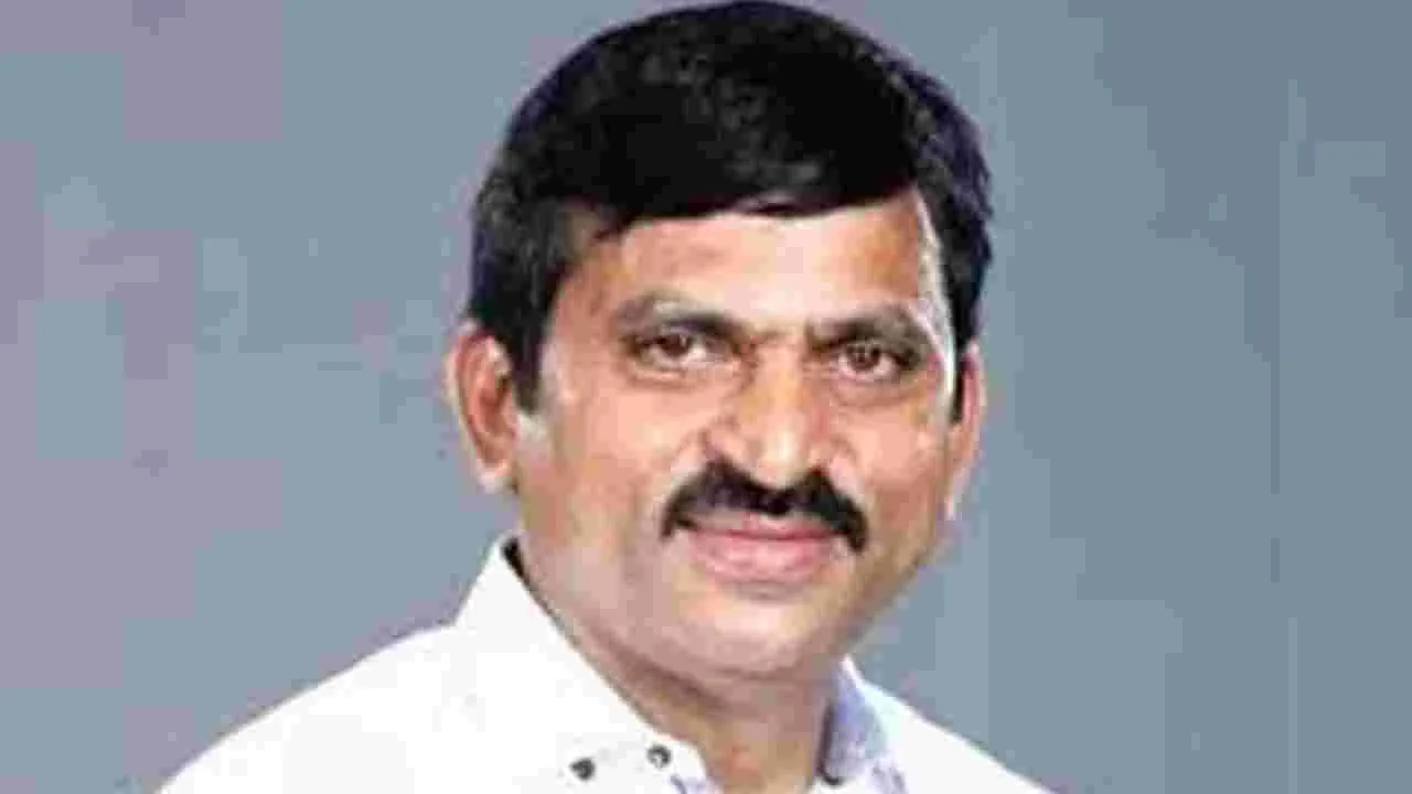 Ponguleti Srinivas Reddy: భూకేటాయింపుల లెక్కలు తేల్చండి: పొంగులేటి