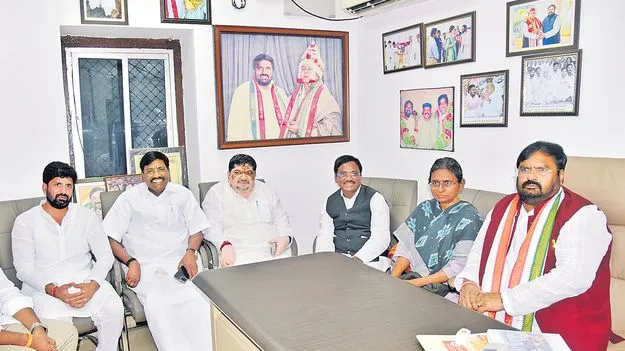 Congress Leader Anjan Kumar Upset: అంజన్‌ అలక.. బుజ్జగింపు! 