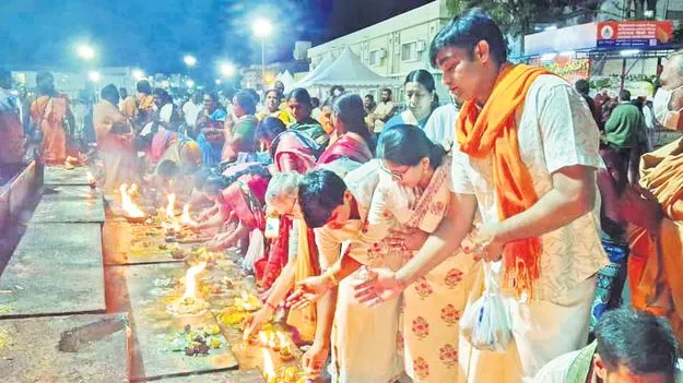 Karthika masam: శ్రీగిరికి కార్తీక శోభ..