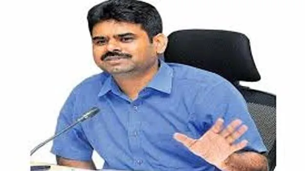 Revenue Secretary Lokesh Kumar: 2 నెలలుగా అడుగుతున్నా స్పందించరా?