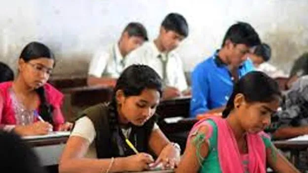 Students Must Take Supplementary exams: ఫార్మసీ పరీక్షలు మళ్లీ నిర్వహించలేం!