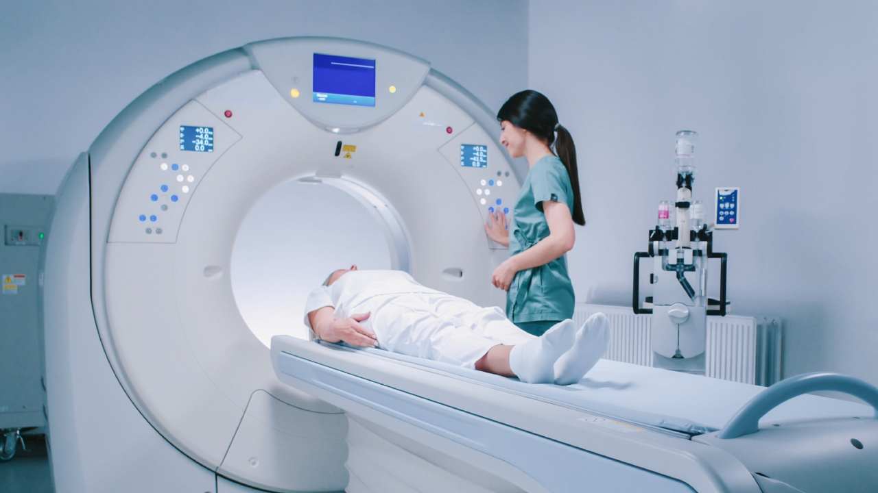 MRI: తొలిసారి ఎమ్ఆర్ఐ పరీక్షా? తప్పక తెలియాల్సిన విషయాలు ఇవీ
