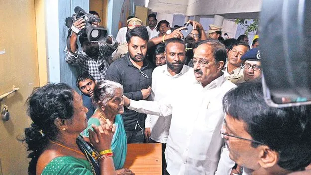 Agriculture Minister Tummala Nageswara Rao: మొంథా బాధితులను ఆదుకుంటాం