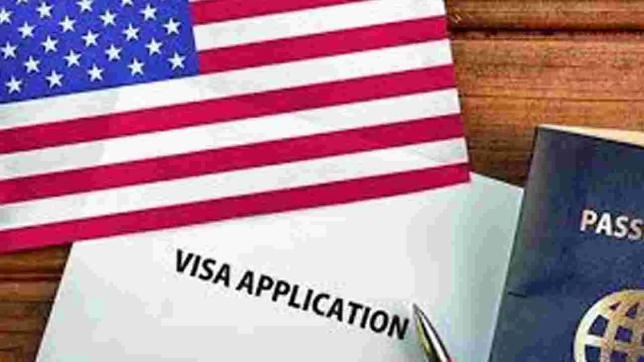 H 1B Visa Rules: అమెరికా చదువుపై అనాసక్తే