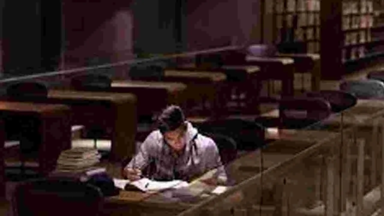 OPT Students: ఓపీటీ విద్యార్థులపై ట్రంప్‌ సర్కారు కన్ను