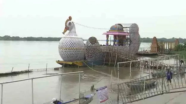 Teppotsavam Cancelled: విజయదశమి రోజు కనకదుర్గమ్మ తెప్పోత్సవం రద్దు..