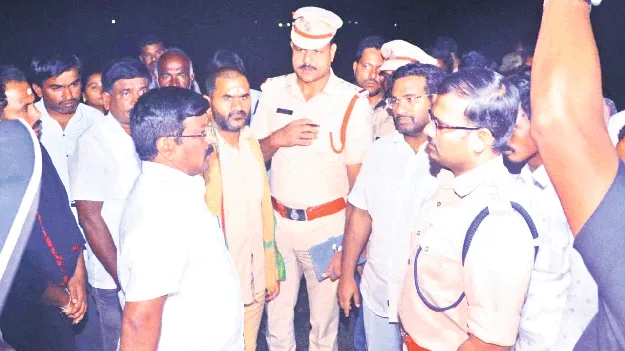 సీఎం పర్యటన ఏర్పాట్ల పరిశీలన   