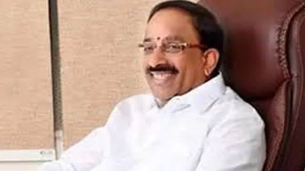 Agriculture Minister Tummala Nageswara Rao: రేపటి నుంచి పత్తి కొనుగోళ్లు  ప్రారంభించండి!