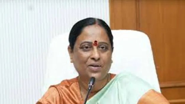 Minister Konda Surekha: మేడారంలో సమీక్షపై నో కామెంట్‌