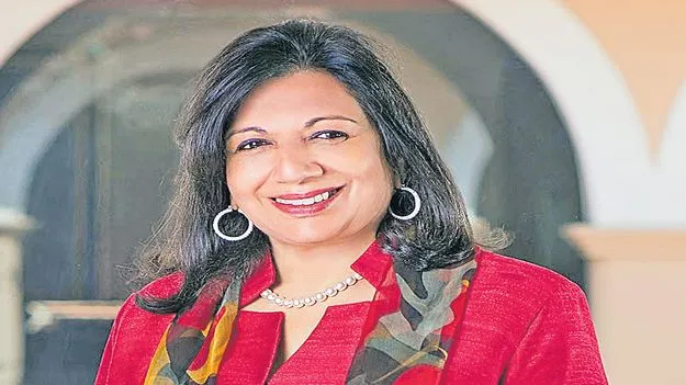 Road Repairs In Bengaluru: సొంత ఖర్చుతో రోడ్లను బాగు చేసేందుకు సిద్ధం