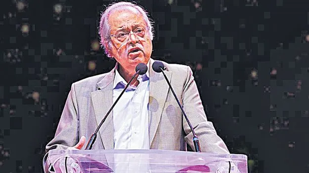 Rudranshu Mukherjee: గాంధీజీ ఆనాడే చెప్పారు!