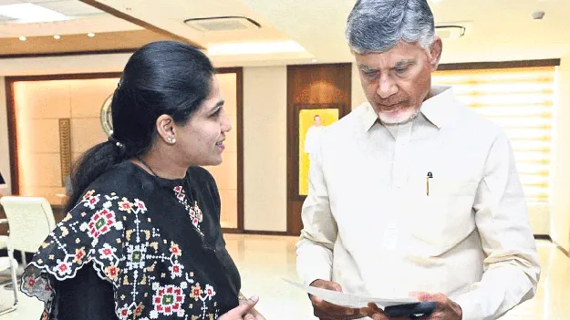 రోడ్ల అభివృద్ధికి నిధులు విడుదల చేయండి