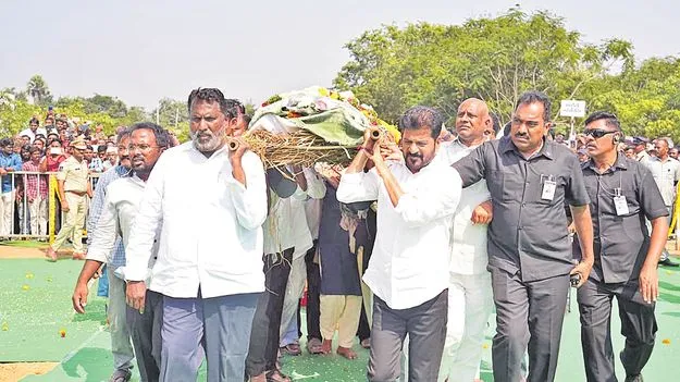 Poet Ande Sri Bids Final Farewell: సహజకవికి తుది వీడ్కోలు! 