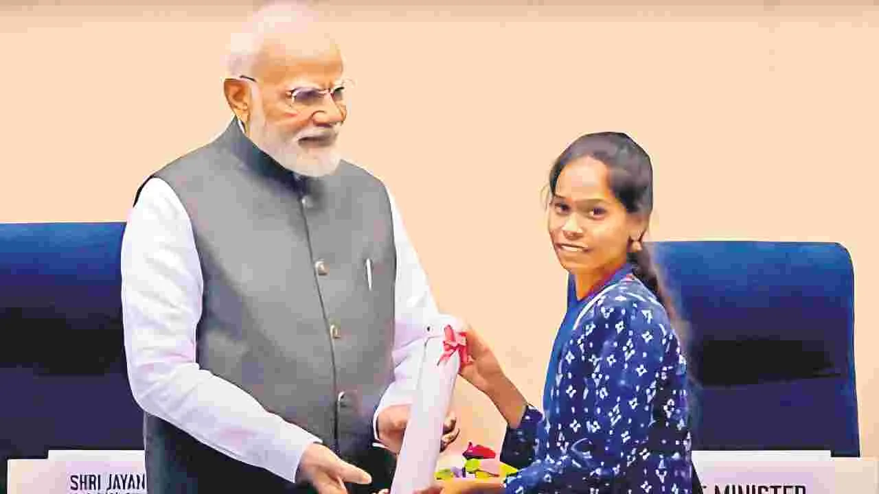 Telugu Students Excelled: ఐటీఐలో సత్తాచాటిన తెలుగు విద్యార్థులు