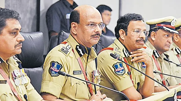 New DGP Takes Charge: సోషల్‌ మీడియాపై నిఘా!