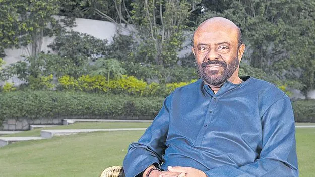 Shiv Nadar: దాతృత్వంలో నాడార్‌ మేటి 