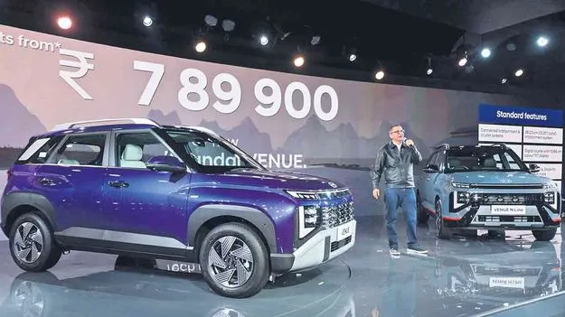 Hyundai Launches New Generation: మార్కెట్లో హ్యుండయ్‌ సరికొత్త వెన్యూ
